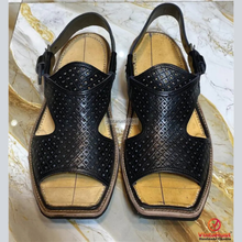 Load image into Gallery viewer, Black Leather Tribal Peshawari Chappal
