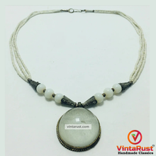 Load image into Gallery viewer, White Beaded Chain Dangling Stone Pendant Necklace
