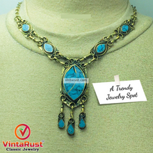 Load image into Gallery viewer, Tribal Light Weight Pendant Necklace
