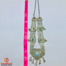 Load image into Gallery viewer, Silver Vintage Necklace with Turquoise Beads
