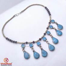 Load image into Gallery viewer, Dangling Turquoise Stone Necklace
