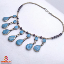 Load image into Gallery viewer, Dangling Turquoise Stone Necklace
