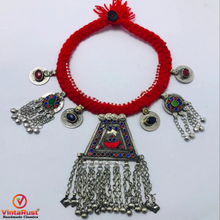 Load image into Gallery viewer, Red Kuchi Choker Necklace With Massive Pendant

