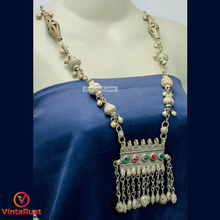 Load image into Gallery viewer, Vintage Long Chain Boho Pendant Necklace
