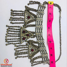 Load image into Gallery viewer, Vintage Three Dangling Pendants Necklace
