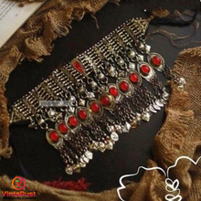 Load image into Gallery viewer, Antique Handmade Choker Necklace with Glass Stones
