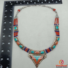 Load image into Gallery viewer, Ethnic Handmade Nepalese Stones Tribal Choker
