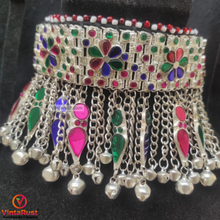 Load image into Gallery viewer, Multicolor Glass Stones Choker With Dangling Tassels
