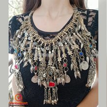 Load image into Gallery viewer, Oversized Necklace Embellished with Fish Motifs
