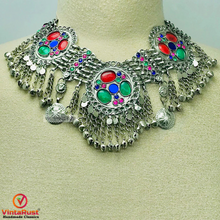 Load image into Gallery viewer, Tribal Three Rings Necklace With Silver Bells
