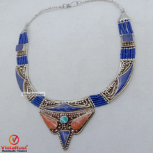 Load image into Gallery viewer, Blue Nepalese Stones Handmade Tribal Choker
