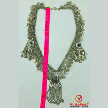 Load image into Gallery viewer, Silver Kuchi Bib Necklace With Dangling Pendant
