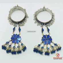 Load image into Gallery viewer, Blue Slave Bracelet, Link and Chain Bracelet With Rings
