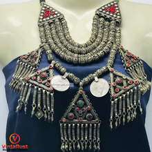Load image into Gallery viewer, Tribal Beaded Choker With Red Glass Stones and Coins

