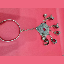 Load image into Gallery viewer, Turkmen Ring Bracelet, Handmade Tribal Chain Link, Silver Red Stone

