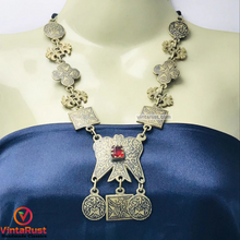 Load image into Gallery viewer, Nomadic Vintage Massive Pendant Necklace
