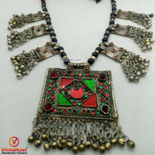 Load image into Gallery viewer, Heavily Embellished Beaded Dangling  Choker
