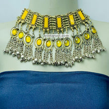 Load image into Gallery viewer, Yellow Stone Necklace With Long Bells
