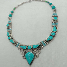 Load image into Gallery viewer, Statement Turquoise Choker Necklace
