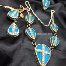 Load image into Gallery viewer, Tribal Turquoise Stones Jewelry Set
