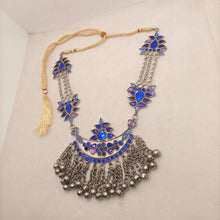 Load image into Gallery viewer, Blue Glass Stones Pendant Necklace
