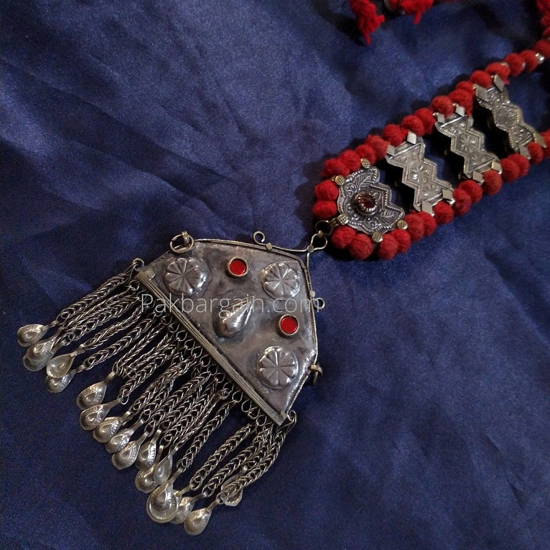 Tribal Pendant Necklace With Tassels