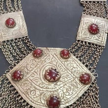 Load image into Gallery viewer, Kuchi Pendant Style Necklace
