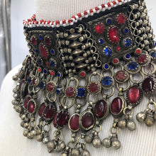 Load image into Gallery viewer, Vintage Red and Blue Stones Choker Necklace
