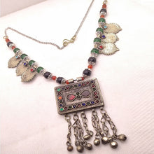 Load image into Gallery viewer, Long Beaded Chain Pendant Necklace
