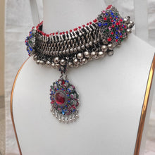 Load image into Gallery viewer, Ethnic Tribal Choker Necklace With Silver Kuchi Bells And Multicolor Glass Stones
