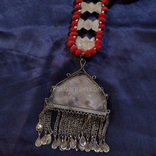 Load image into Gallery viewer, Tribal Pendant Necklace With Tassels
