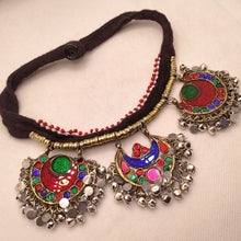 Load image into Gallery viewer, Tribal Three Petal Choker Necklace, Kuchi Vintage Necklace
