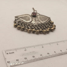 Load image into Gallery viewer, Silver Kuchi Vintage Hair Pins With Dangling Bells
