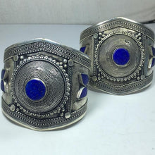 Load image into Gallery viewer, Afghan Kuchi Cuff With Stones
