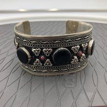 Load image into Gallery viewer, Vintage Stones and Beads Cuff Bracelets
