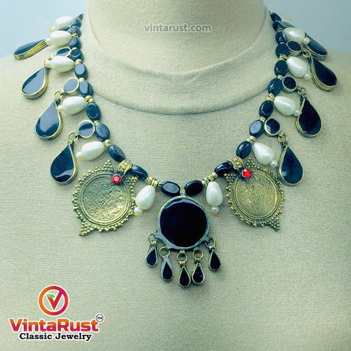 Choker Necklace With Stones, Pearls and Coins