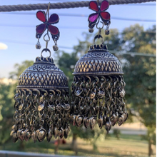 Load image into Gallery viewer, Dangling Earrings with Pink Glass Stones And Silver Bells
