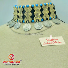 Load image into Gallery viewer, Choker Necklace With Golden Metal Motifs and Turquoise Beads
