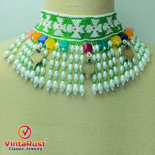 Green and White Beaded and Pearls Choker Necklace