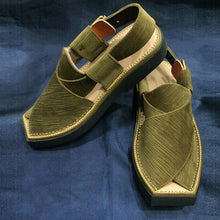 Load image into Gallery viewer, Green Kaptaan Leather Peshawari Chappal Shoes
