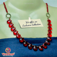 Load image into Gallery viewer, Handmade Beaded Chain Choker Necklace With Red Glass Stones
