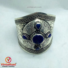 Load image into Gallery viewer, Handmade Silver Tone Kuchi Cuff Bracelet
