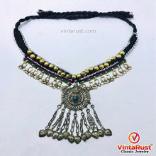 Load image into Gallery viewer, Handmade Turkman Necklace With Tassels
