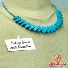 Load image into Gallery viewer, Handmade Turquoise Stone Beaded Necklace
