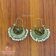Load image into Gallery viewer, Hoop Style Antique Earrings With Small Pearls
