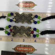 Load image into Gallery viewer, Tribal Motif Choker Necklace With Pearls Beaded Chain
