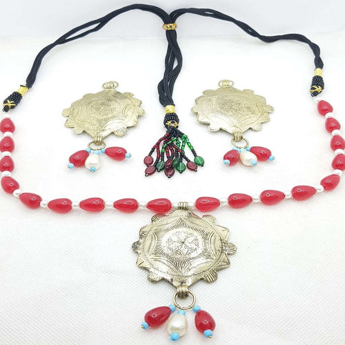 Tribal Red and White Beaded Jewelry Set
