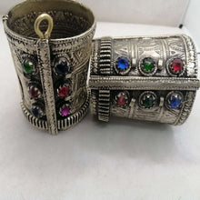 Load image into Gallery viewer, Afghan Vintage Cuff Inlaid With Multicolor Glass Stones
