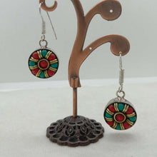 Load image into Gallery viewer, Nepalese Unique Light Weight Drop Earrings
