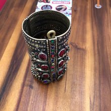 Load image into Gallery viewer, Afghan Cuff, Afghan Tribal Vintage Big Red Glass Stone Handcuff
